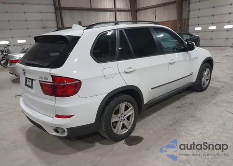 2012 BMW X5 xDrive35I/xDrive35I Premium/xDrive35I Sport Activity z USA, uszkodzony, nr VIN 5UXZV4C54CL748257